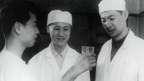 天下上首例断手再植手术